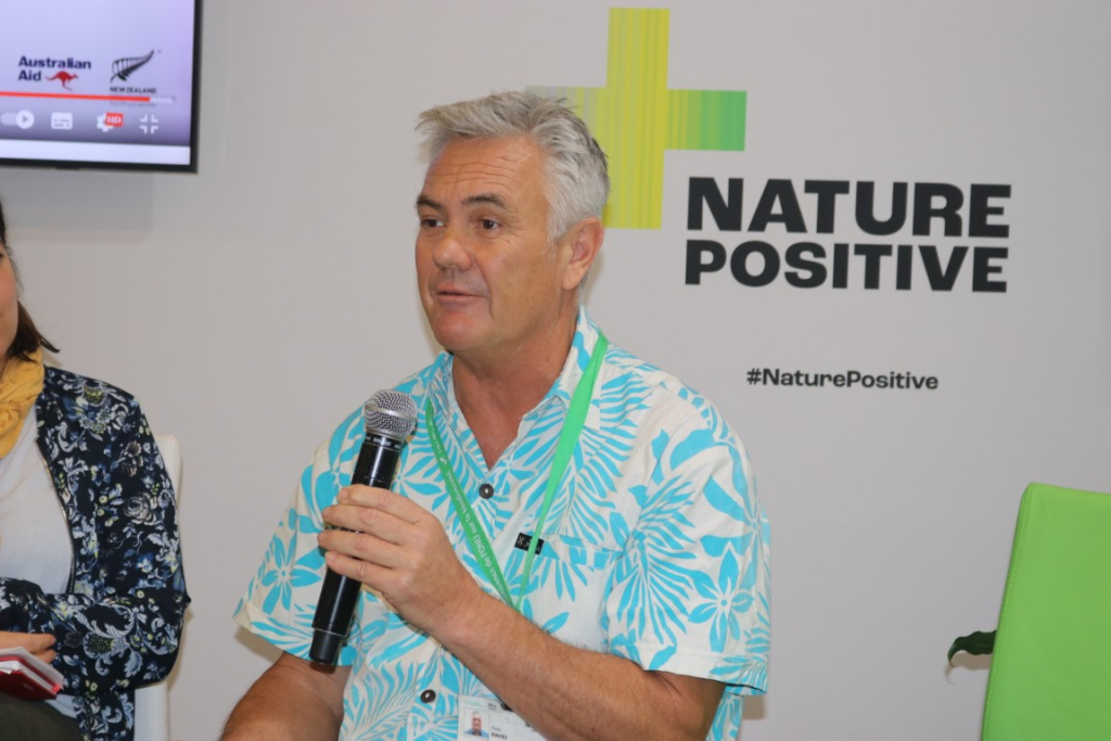 Dr Peter Davies